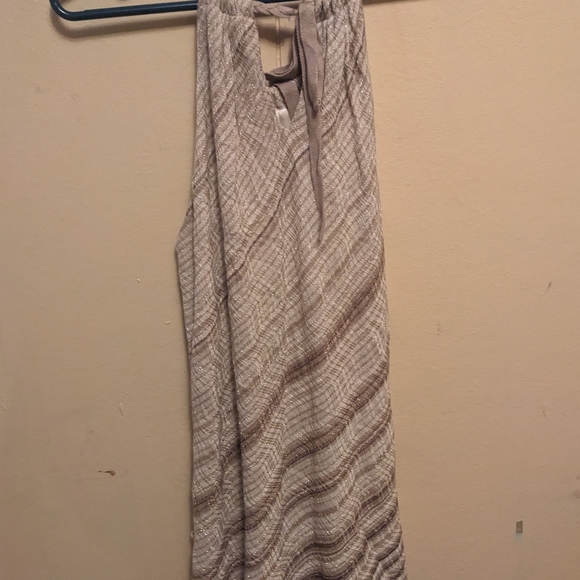 Le Chateau Halter top - Picture 3 of 3